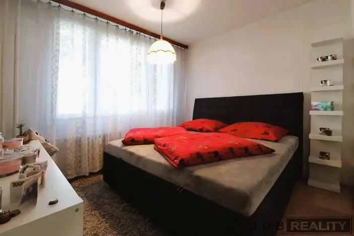Prodej bytu 3+1, Praha - Prosek, Bílinská, 55 m2