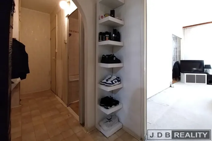 Prodej bytu 3+1, Praha - Prosek, Bílinská, 55 m2