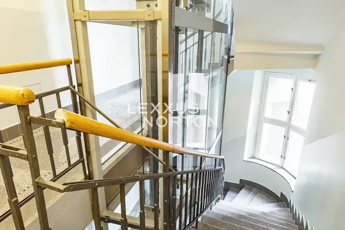 Prodej bytu 3+1, Praha - Hradčany, Tychonova, 97 m2