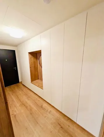 Pronájem bytu 1+kk, Praha - Vysočany, Střídavá, 36 m2