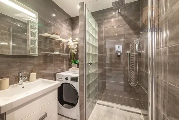 Prodej bytu 4+1, Mariánské Lázně, Na Třešňovce, 80 m2