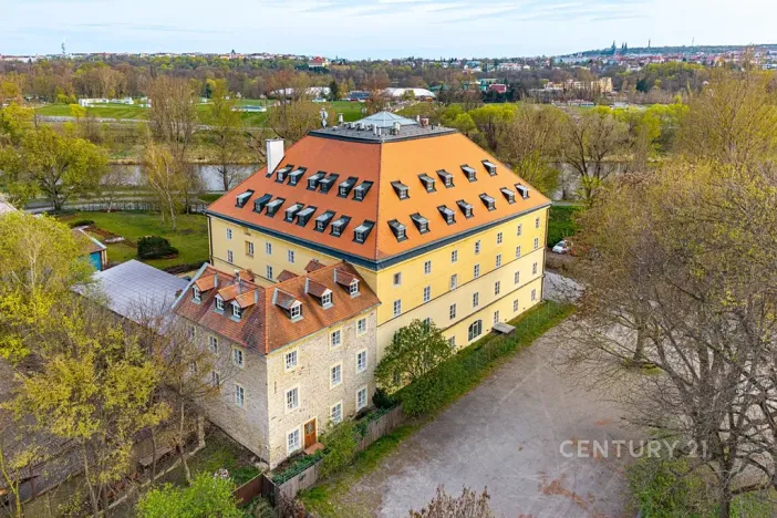 Prodej atypického bytu, Praha - Troja, Povltavská, 86 m2