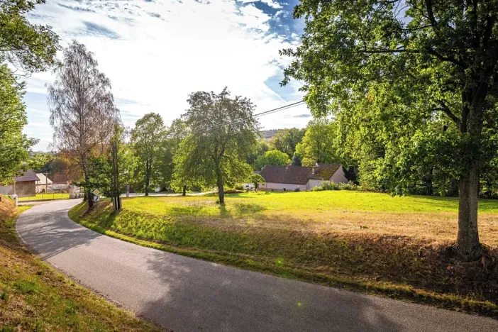 Prodej pozemku pro bydlení, Čestice, 4931 m2