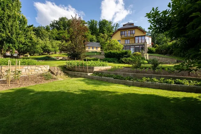 Prodej kanceláře, Hranice, Pod Bílým kamenem, 540 m2