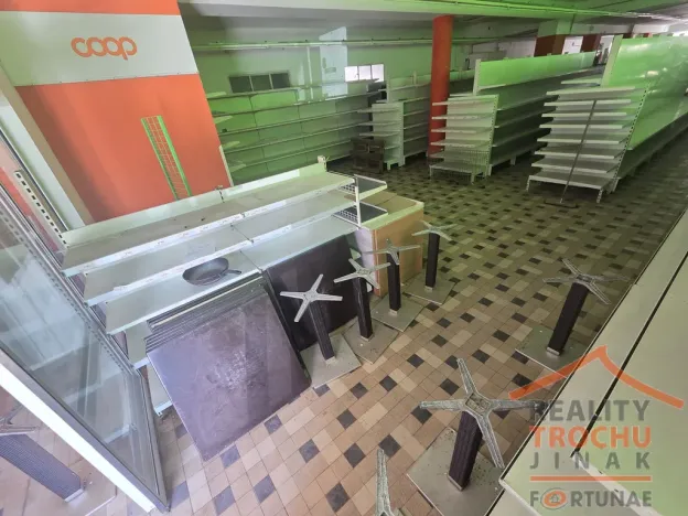 Prodej obchodního prostoru, Úpice, Na Veselce, 600 m2