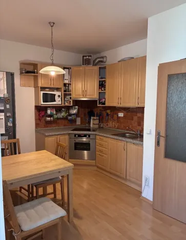 Pronájem bytu 2+kk, Praha, Kudrnova, 65 m2