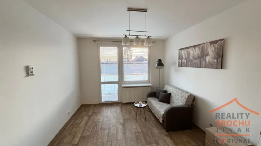 Pronájem bytu 1+1, Hradec Králové, Kyjevská, 36 m2