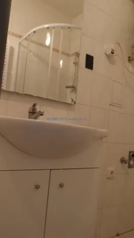 Pronájem bytu 1+kk, Hradec Králové, Dukelská třída, 25 m2