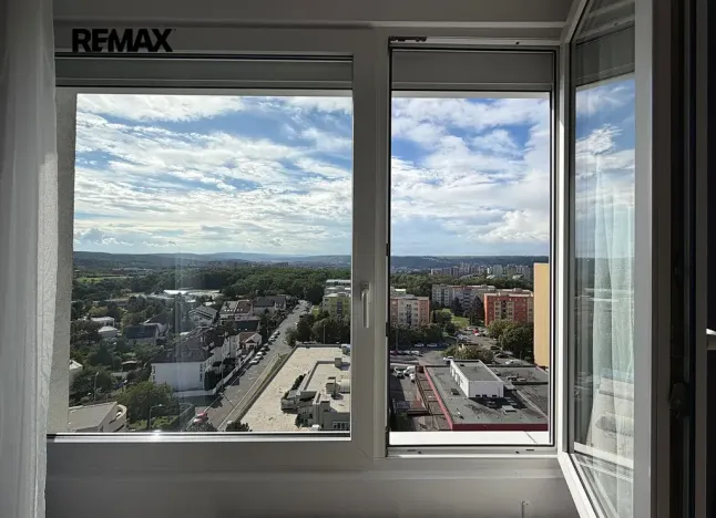 Pronájem bytu 2+kk, Praha - Kamýk, Pšenčíkova, 43 m2