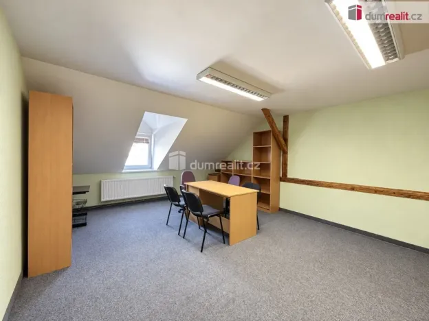 Pronájem komerční nemovitosti, Sokolov, Staré náměstí, 70 m2
