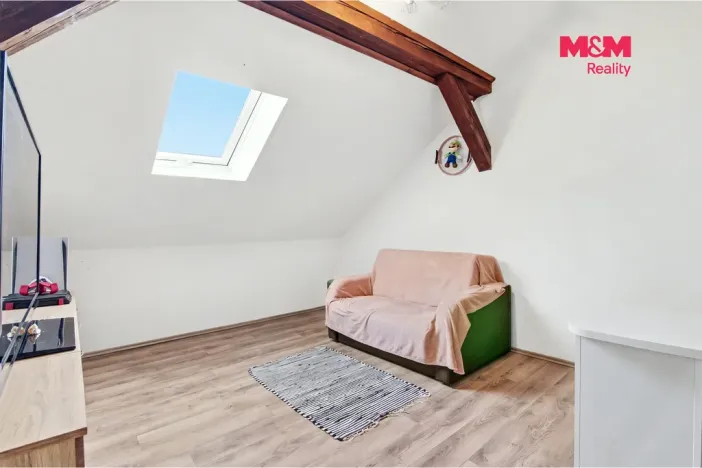 Prodej bytu 3+kk, Dobrovice, Fučíkova, 93 m2