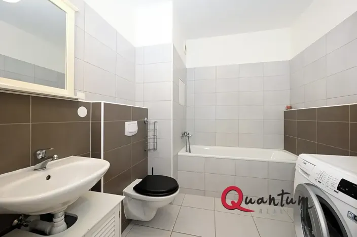 Pronájem bytu 2+kk, Praha - Žižkov, U staré cihelny, 57 m2