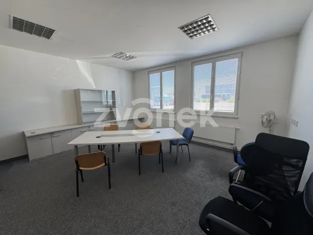 Pronájem komerční nemovitosti, Otrokovice, Napajedelská, 2054 m2