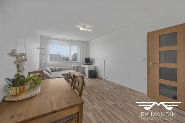 Prodej bytu 2+kk, Praha - Horní Měcholupy, Ravennská, 44 m2