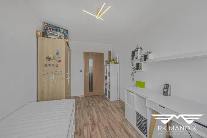 Prodej bytu 2+kk, Praha - Horní Měcholupy, Ravennská, 44 m2