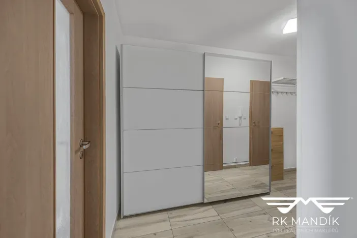 Prodej bytu 2+kk, Praha - Horní Měcholupy, Ravennská, 44 m2