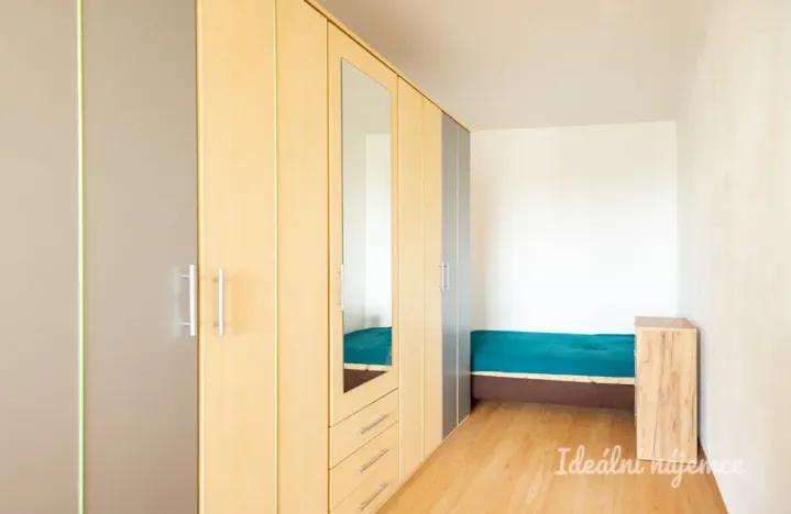 Pronájem bytu 1+kk, Šestajovice, Komenského, 47 m2