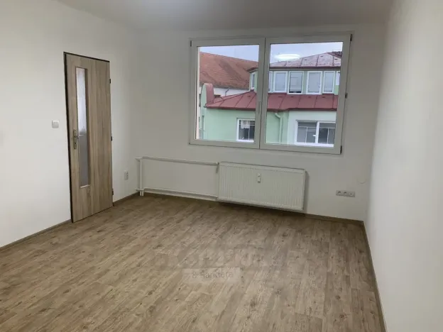 Pronájem bytu 2+1, České Budějovice - České Budějovice 3, Jar. Haška, 55 m2