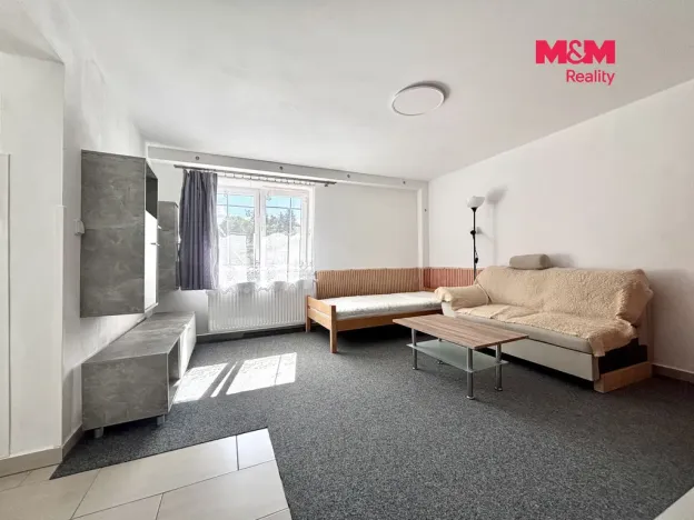 Pronájem bytu 1+kk, Rudolfov, Mlýnské údolí, 26 m2