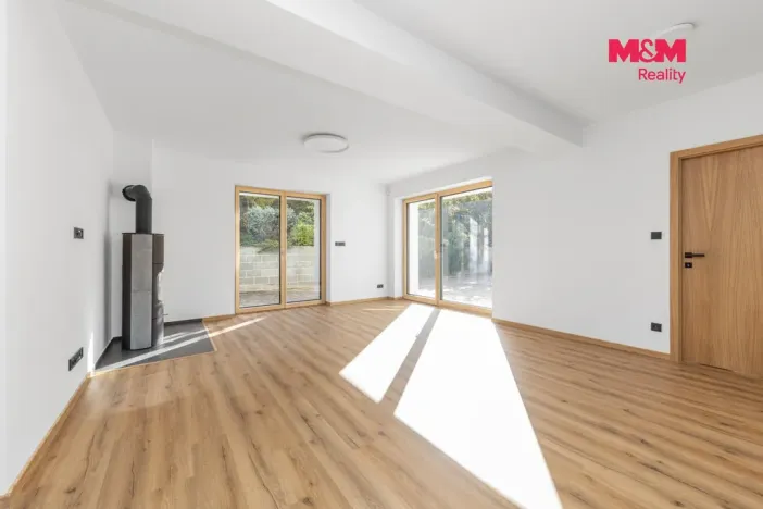 Prodej rodinného domu, Černá Hora, Na Prášilkách, 258 m2