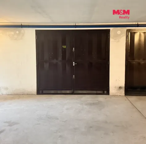 Prodej garáže, Kroměříž, Albertova, 19 m2