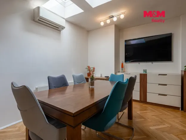 Prodej bytu 3+kk, Praha - Vinohrady, Sázavská, 71 m2