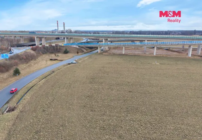 Prodej komerčního pozemku, Opatovice nad Labem, 8400 m2