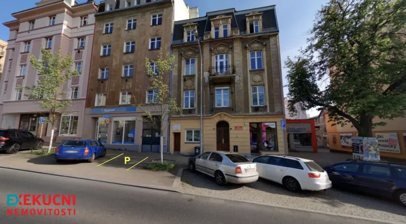 Prodej bytu 4+1, Karlovy Vary - Rybáře, nám. 17. listopadu, 105 m2