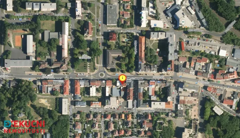 Prodej bytu 4+1, Karlovy Vary - Rybáře, nám. 17. listopadu, 105 m2