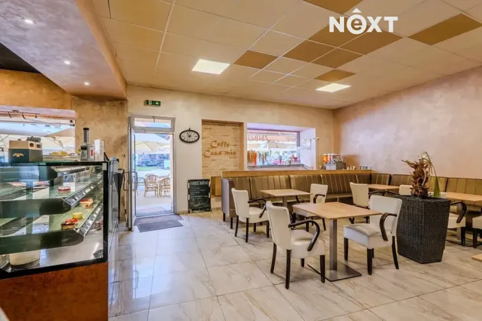 Prodej obchodního prostoru, Vyškov, Masarykovo náměstí, 839 m2