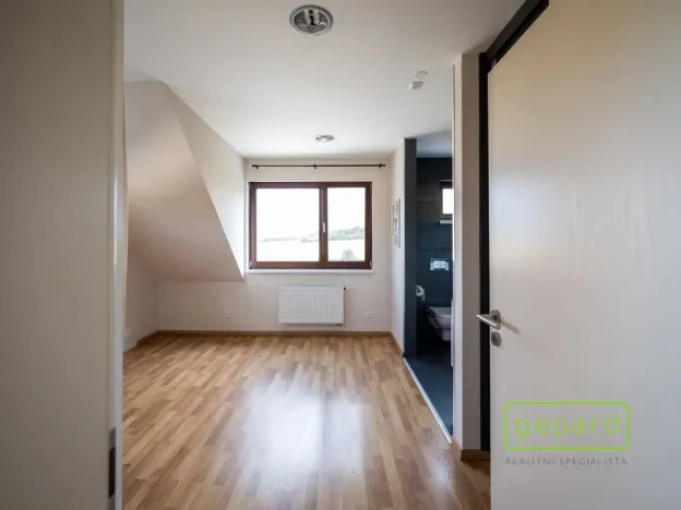 Prodej rodinného domu, Slatinky, 260 m2