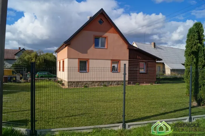 Prodej rodinného domu, Stará Červená Voda, 120 m2