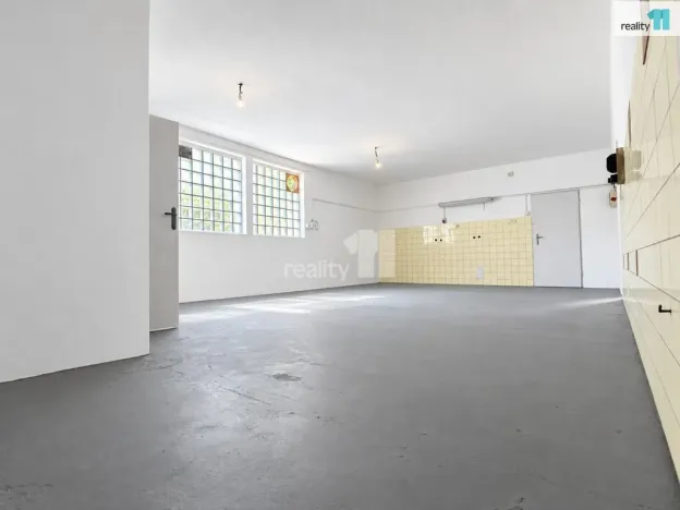 Prodej komerční nemovitosti, Chvalčov, Svornosti, 62 m2