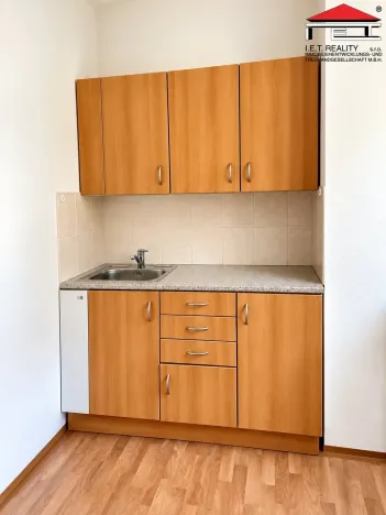 Pronájem bytu 1+kk, Brno, Kosmákova, 23 m2