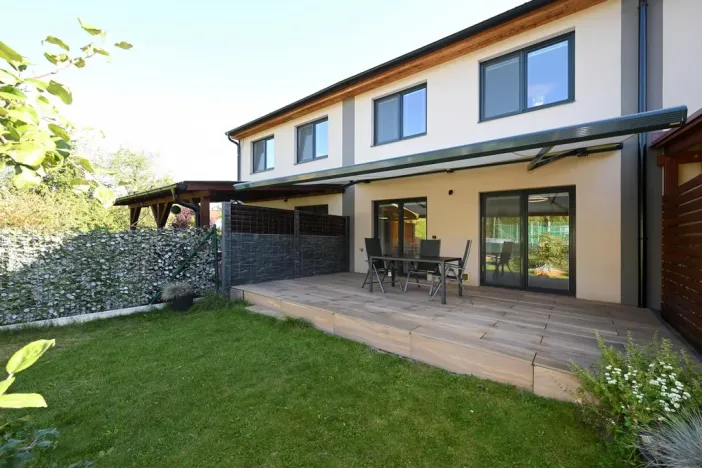 Pronájem rodinného domu, Zápy, 130 m2