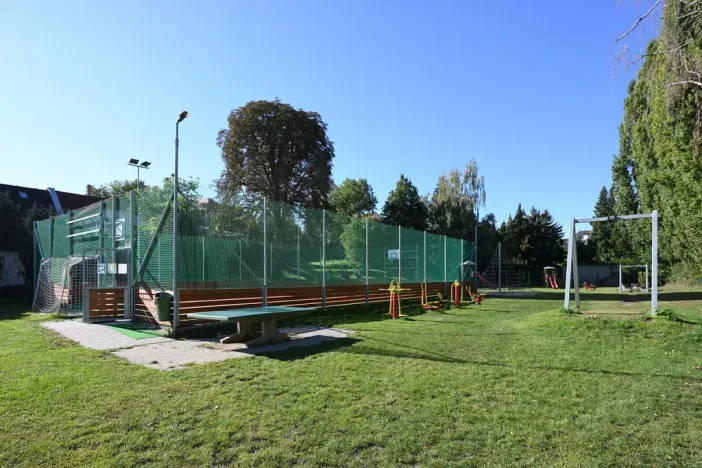 Pronájem rodinného domu, Zápy, 130 m2