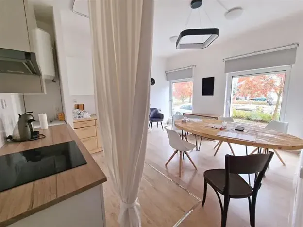 Pronájem bytu 2+kk, Praha - Dejvice, Na Hanspaulce, 36 m2