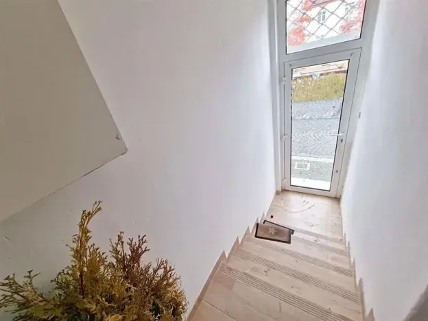 Pronájem bytu 2+kk, Praha - Dejvice, Na Hanspaulce, 36 m2