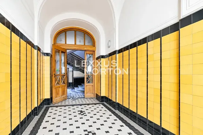 Pronájem bytu 1+1, Praha - Smíchov, Ostrovského, 32 m2