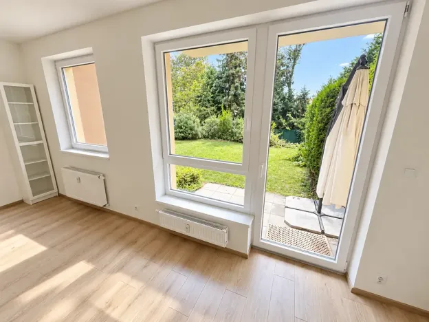 Prodej bytu 2+kk, Horoměřice, Holubova, 56 m2