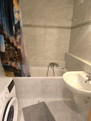Prodej bytu 2+kk, Praha - Troja, Hnězdenská, 46 m2