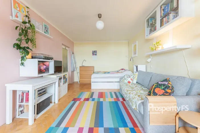 Prodej bytu 1+1, Brno - Lesná, Halasovo náměstí, 30 m2