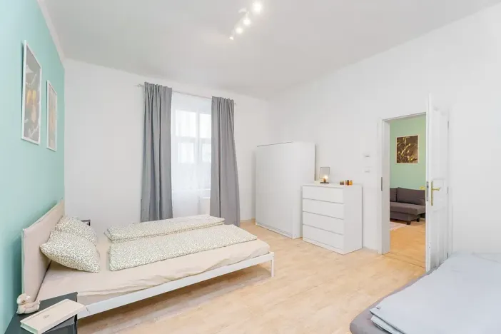 Prodej bytu 2+kk, Praha - Holešovice, Argentinská, 37 m2