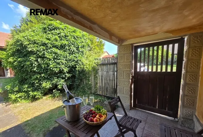 Prodej rodinného domu, Běleč, 200 m2