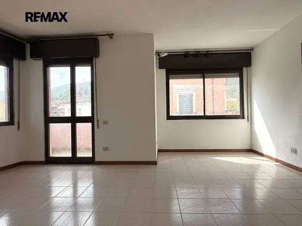 Prodej atypického bytu, Muravera, Itálie, 85 m2