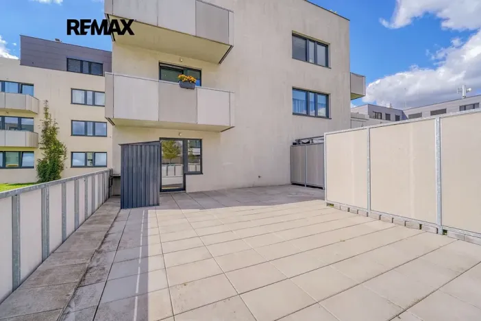 Prodej bytu 2+kk, Horoměřice, Žižkova, 47 m2