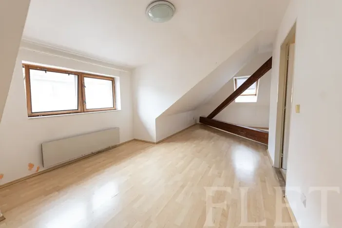 Pronájem bytu 1+1, Praha - Vršovice, Tolstého, 42 m2
