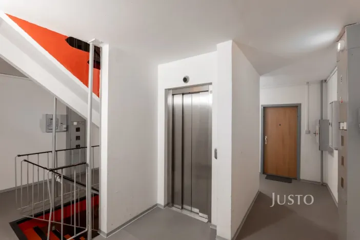 Pronájem bytu 2+kk, Praha - Řepy, Nevanova, 42 m2