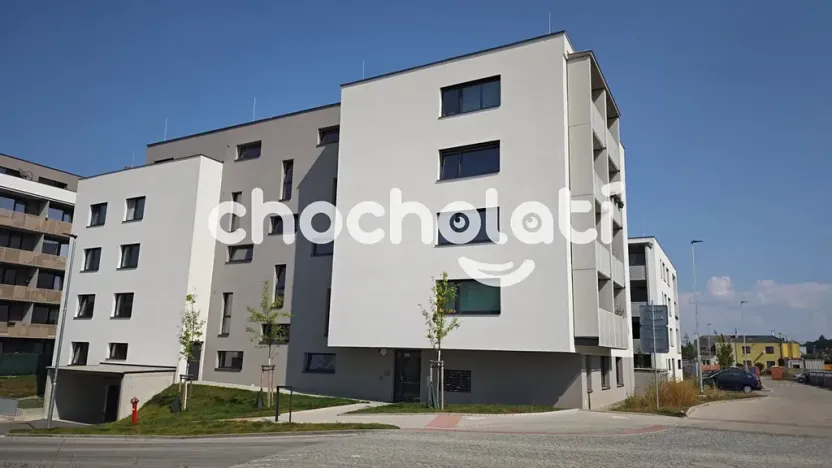 Pronájem bytu 1+kk, Pardubice, Nová Tesla, 27 m2