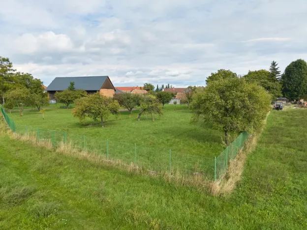Prodej pozemku pro bydlení, České Meziříčí, Bož. Němcové, 2423 m2